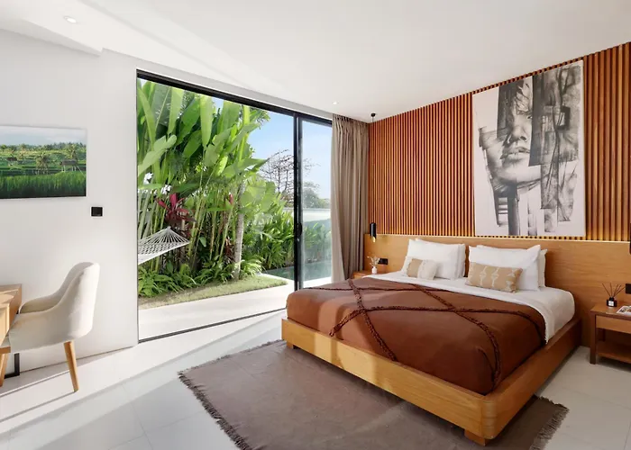Villa Garden Pererenan By Breig *
